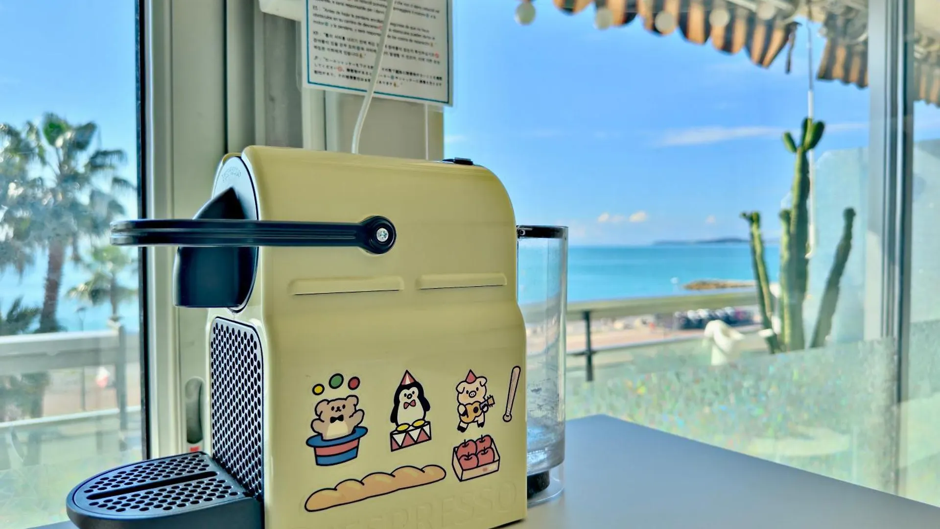 Panoramic Sea View Studio 24H Checkin カーニュ・シュル・メール フランス